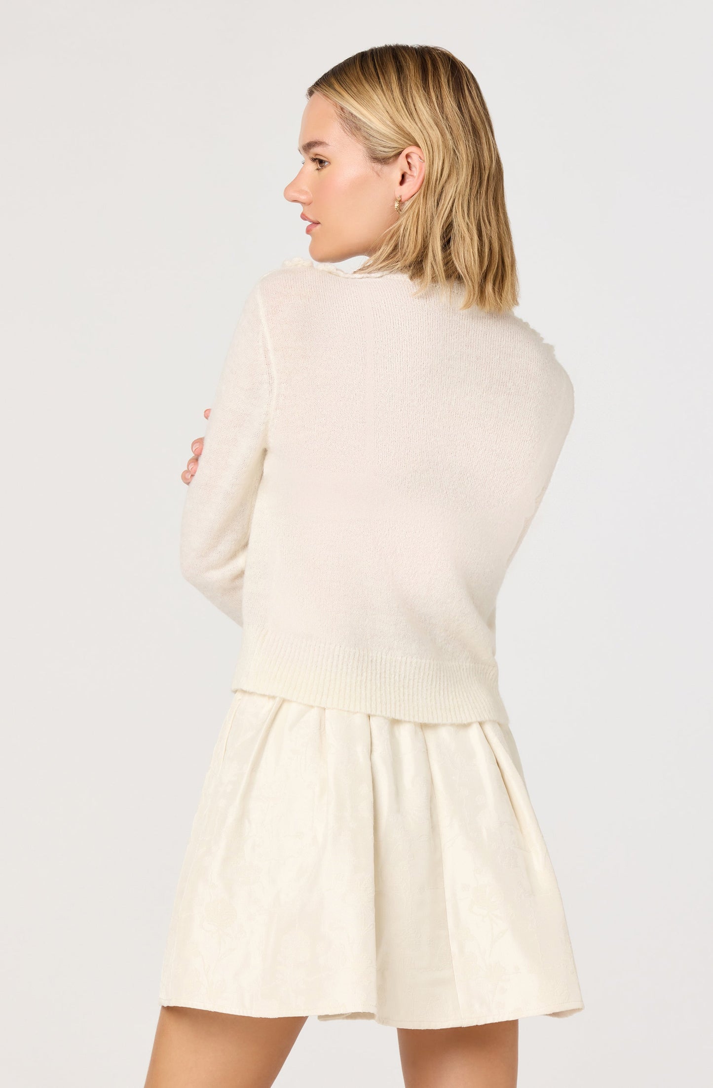 Meadow Floral Appliqué Collar Cardigan