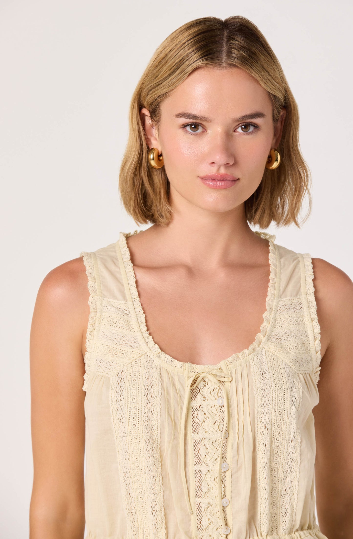 Shreya Lace Trim Button-Front Tank