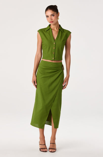Onyx Collared Sleeveless Crop Top